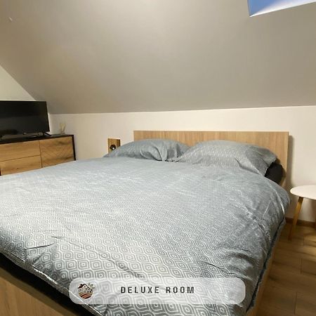 Apartmanovy Dom Visnove Luaran gambar